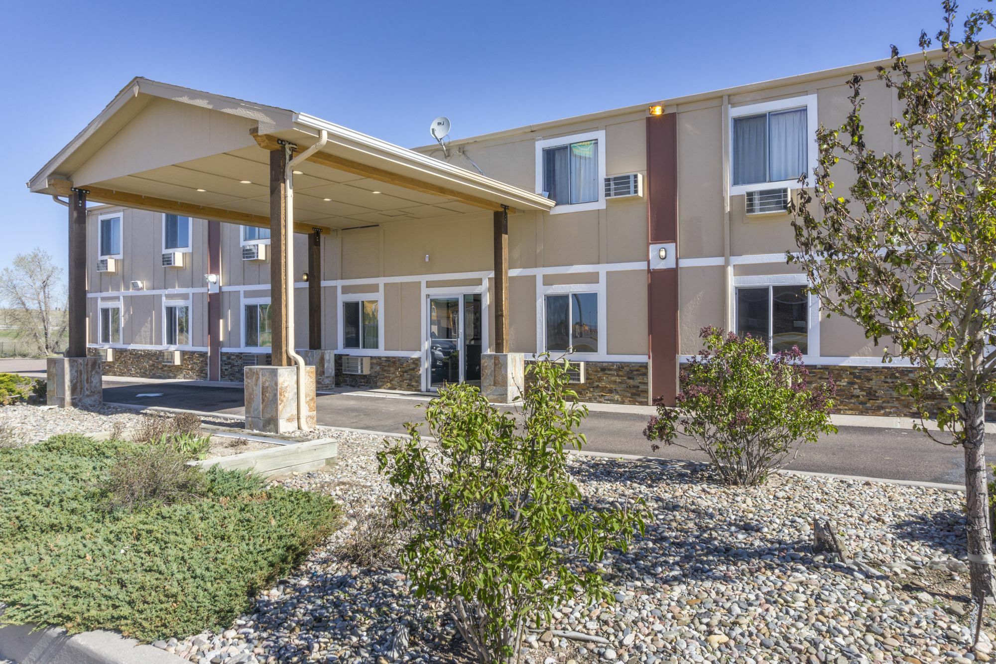 Super 8 By Wyndham Limon Hotel Buitenkant foto